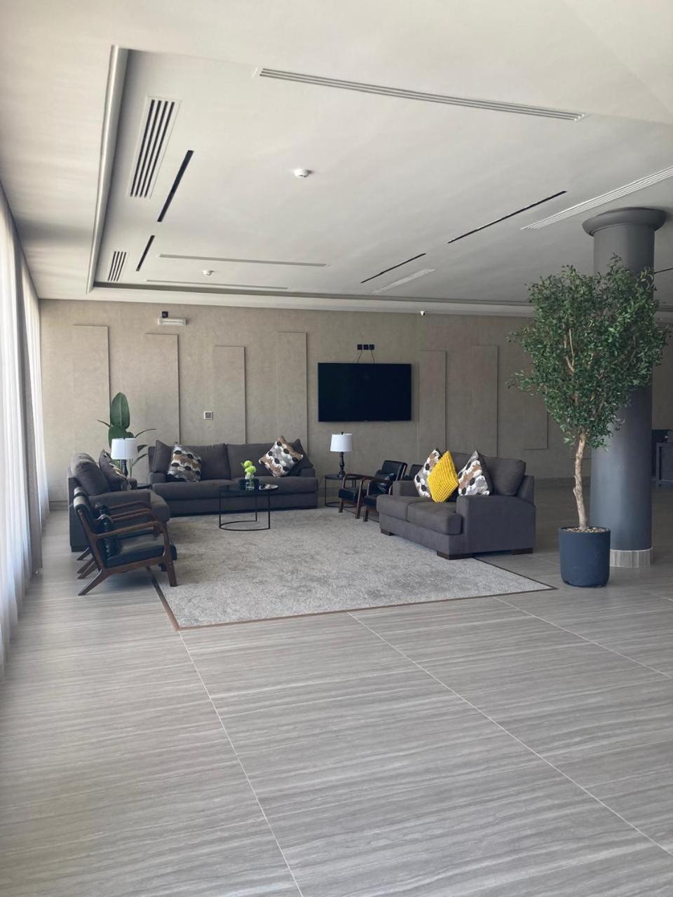 Land Walk Al Aqiq Lejlighedshotel Riyadh Eksteriør billede